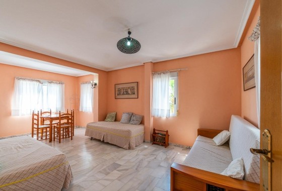 Revente - Villa Individuelle -
Torrevieja - Cala de cabo cervera