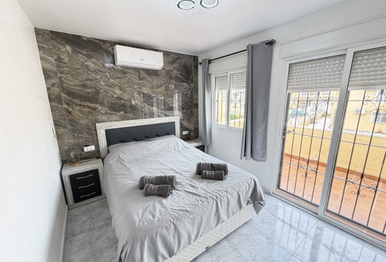 Revente - Villa Individuelle -
Villamartín