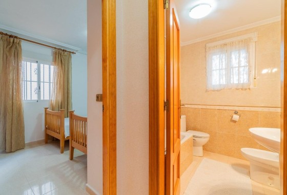 Resale - Wohnung / Appartement -
Orihuela Costa - Lomas de Cabo Roig-Los Dolses