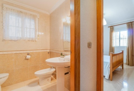 Resale - Wohnung / Appartement -
Orihuela Costa - Lomas de Cabo Roig-Los Dolses