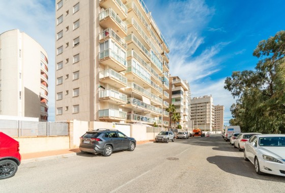 Herverkoop - Appartement / Flat -
Guardamar del Segura - Puerto Deportivo