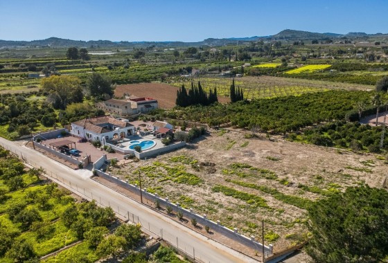 Sale - Finca Country Property -
Jacarilla