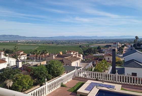 Herverkoop - Vrijstaande Villa -
Algorfa - Lomas de Juliana