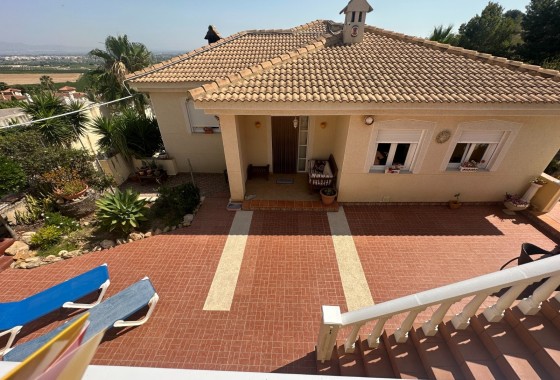 Herverkoop - Vrijstaande Villa -
Algorfa - Lomas de Juliana