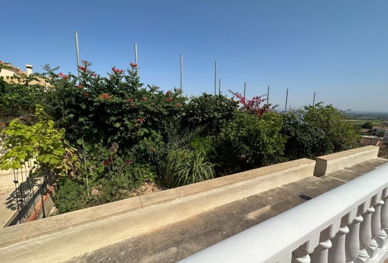 Herverkoop - Vrijstaande Villa -
Algorfa - Lomas de Juliana