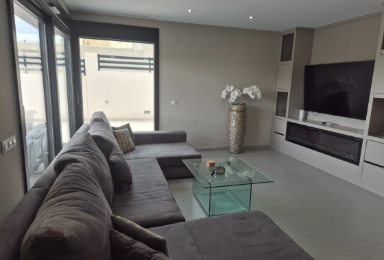 Revente - Villa -
Torrevieja - Los Balcones