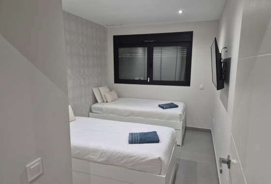 Revente - Villa -
Torrevieja - Los Balcones