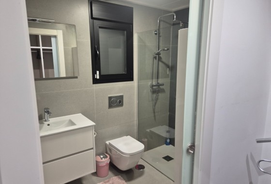 Revente - Villa -
Torrevieja - Los Balcones