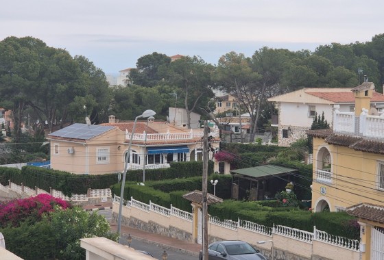 Revente - Villa -
Torrevieja - Los Balcones