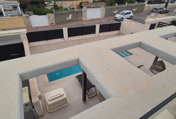Revente - Villa -
Torrevieja - Los Balcones