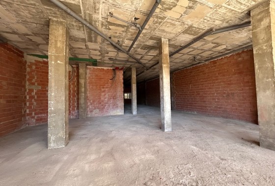 Herverkoop - Commercieel -
Jacarilla