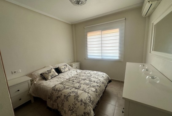 Revente - Appartement -
Torrevieja - Aguas Nuevas