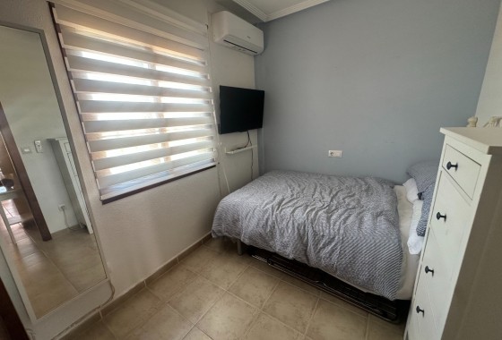 Revente - Appartement -
Torrevieja - Aguas Nuevas