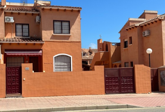 Revente - Appartement -
Torrevieja - Aguas Nuevas