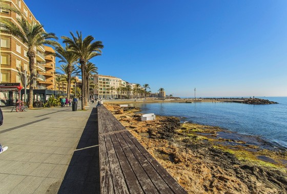Revente - Appartement -
Torrevieja - Playa del Cura