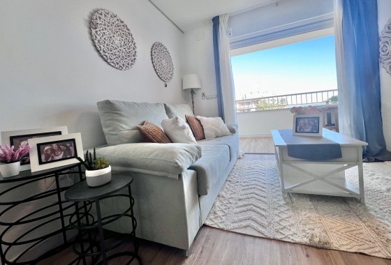 Revente - Appartement -
Torrevieja - Punta Prima