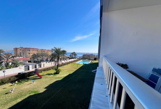 Revente - Appartement -
Torrevieja - Punta Prima