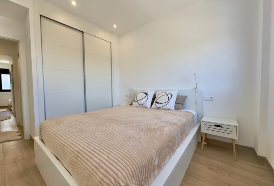 Herverkoop - Appartement / Flat -
Torrevieja - Los balcones