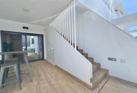 Herverkoop - Appartement / Flat -
Torrevieja - Los balcones