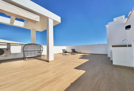 Herverkoop - Appartement / Flat -
Torrevieja - Los balcones