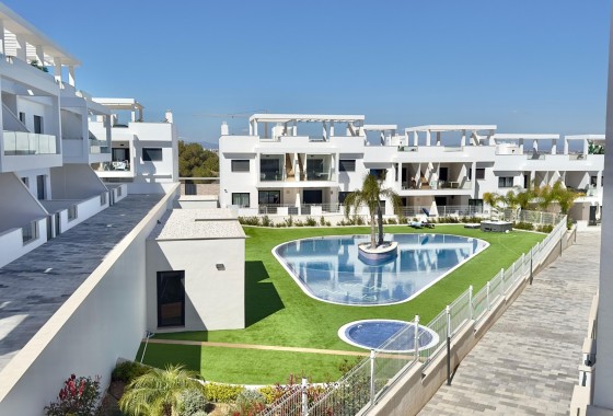 Herverkoop - Appartement / Flat -
Torrevieja - Los balcones