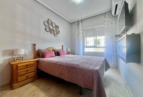 Venta - Apartamento / Piso -
Torrevieja - Acequion