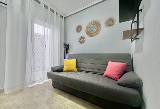Venta - Apartamento / Piso -
Torrevieja - Acequion