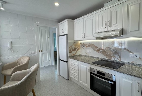 Herverkoop - Appartement / Flat -
Orihuela Costa - Villamartín-Las Filipinas