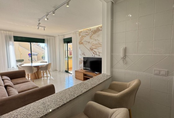 Herverkoop - Appartement / Flat -
Orihuela Costa - Villamartín-Las Filipinas