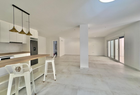 Herverkoop - Appartement / Flat -
Torrevieja - Acequion