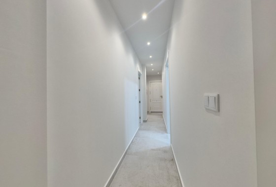 Herverkoop - Appartement / Flat -
Torrevieja - Acequion