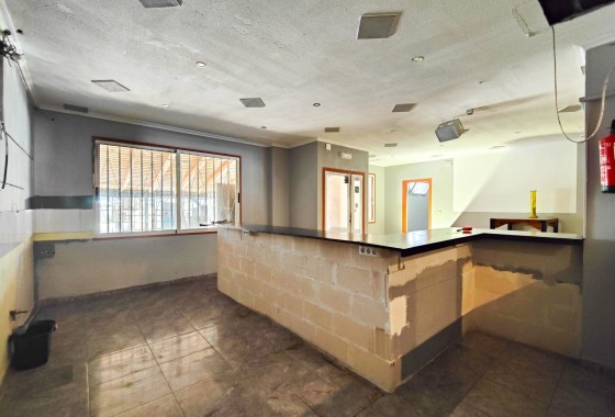 Venta - Comercial -
Torrevieja - La Siesta - El Chaparral - San Luis