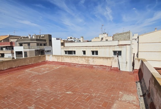 Venta - Apartamento / Piso -
Torrevieja - Center