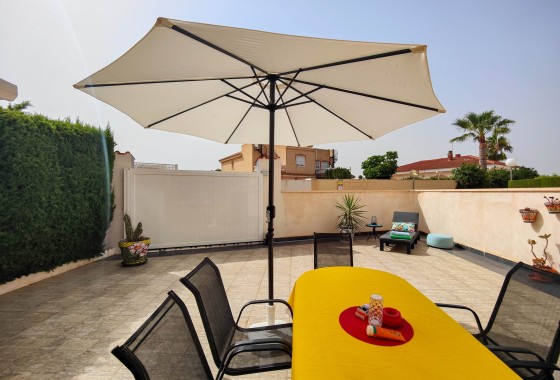 Venta - Casa de pueblo -
Orihuela Costa - Los Altos