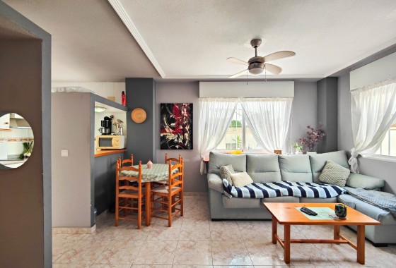 Venta - Casa de pueblo -
Orihuela Costa - Los Altos