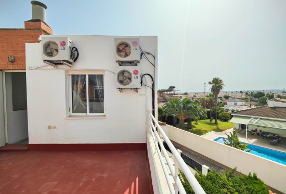 Venta - Casa de pueblo -
Orihuela Costa - Los Altos