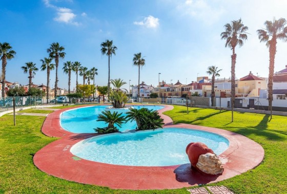Venta - Casa de pueblo -
Orihuela Costa - Los Altos