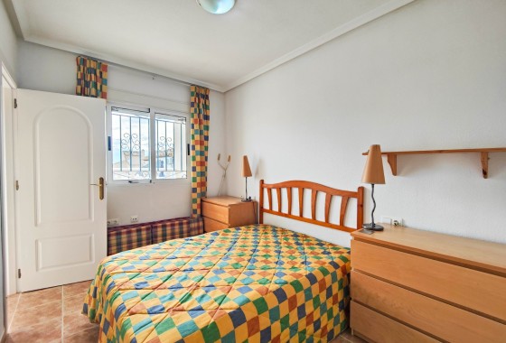 Herverkoop - Stadswoning -
Orihuela Costa - La Florida