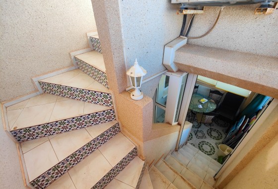 Resale - Wohnung / Appartement -
Torrevieja - Punta Prima