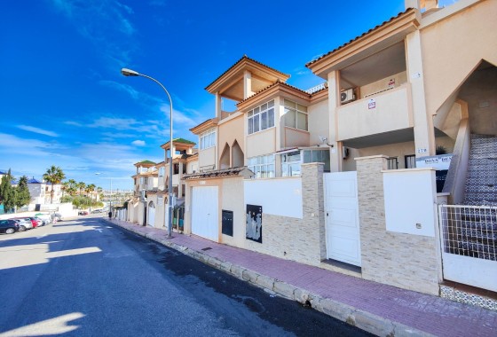 Resale - Wohnung / Appartement -
Torrevieja - Punta Prima