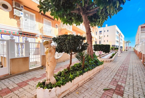 Herverkoop - Appartement / Flat -
Torrevieja - La Mata