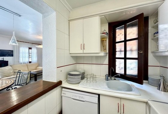 Herverkoop - Vrijstaande Villa -
Orihuela Costa - La Zenia