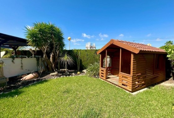 Herverkoop - Vrijstaande Villa -
Orihuela Costa - Aguamarina