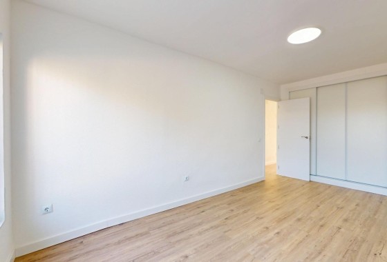 Herverkoop - Appartement / Flat -
Orihuela Costa - Villamartín-Las Filipinas