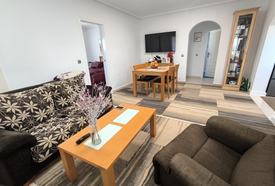 Venta - Chalet Independiente -
Benijofar