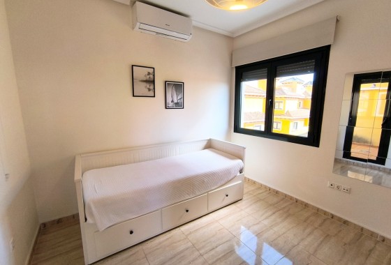 Resale - Doppelhaushälfte -
Ciudad Quesada - Rojales - Ciudad Quesada