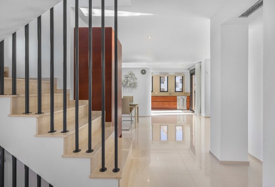 Herverkoop - Vrijstaande Villa -
Orihuela Costa - La Zenia