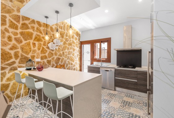 Herverkoop - Vrijstaande Villa -
Orihuela Costa - Punta Prima