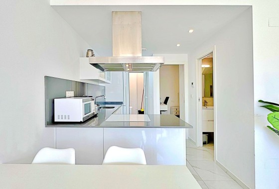 Venta - Casa de pueblo -
Torrevieja - Los Balcones