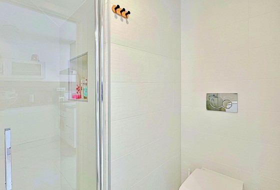 Venta - Casa de pueblo -
Torrevieja - Los Balcones